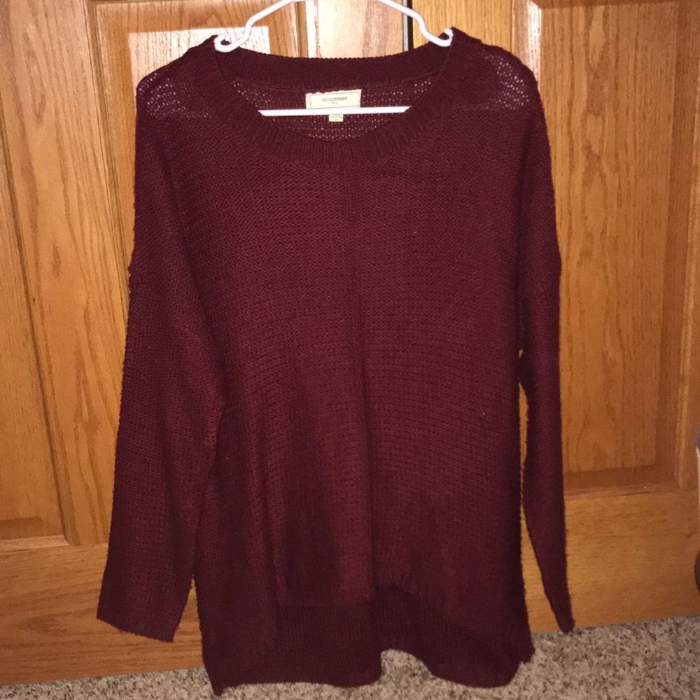 Rue21 sweater size medium maroon barely worn!!